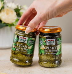 SACLA Pesto alla Genovese (Classic Basil Pesto) | 6.7 oz
